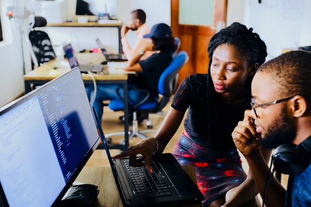 https://bawnze.com/wp-content/uploads/2021/07/lagos-techie-IgUR1iX0mqM-unsplash.jpg